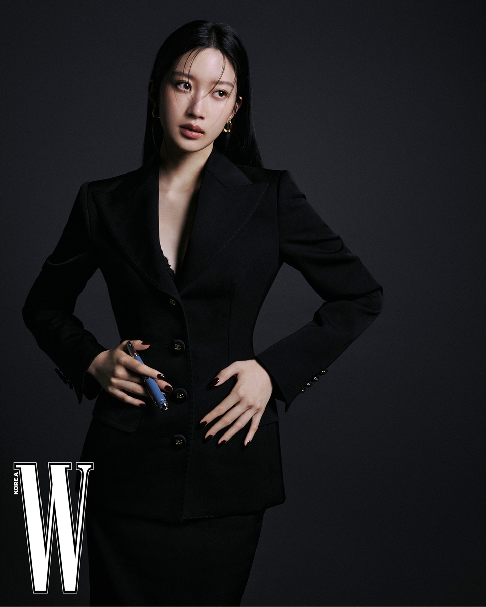 몽블랑, 배우 문가영과 함께한 캠페인 ‘저니 오브 라이팅’ 공개 553-Image